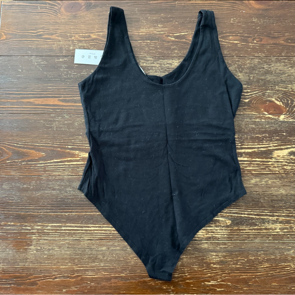 Gaze. Black tank bodysuit women’s size L